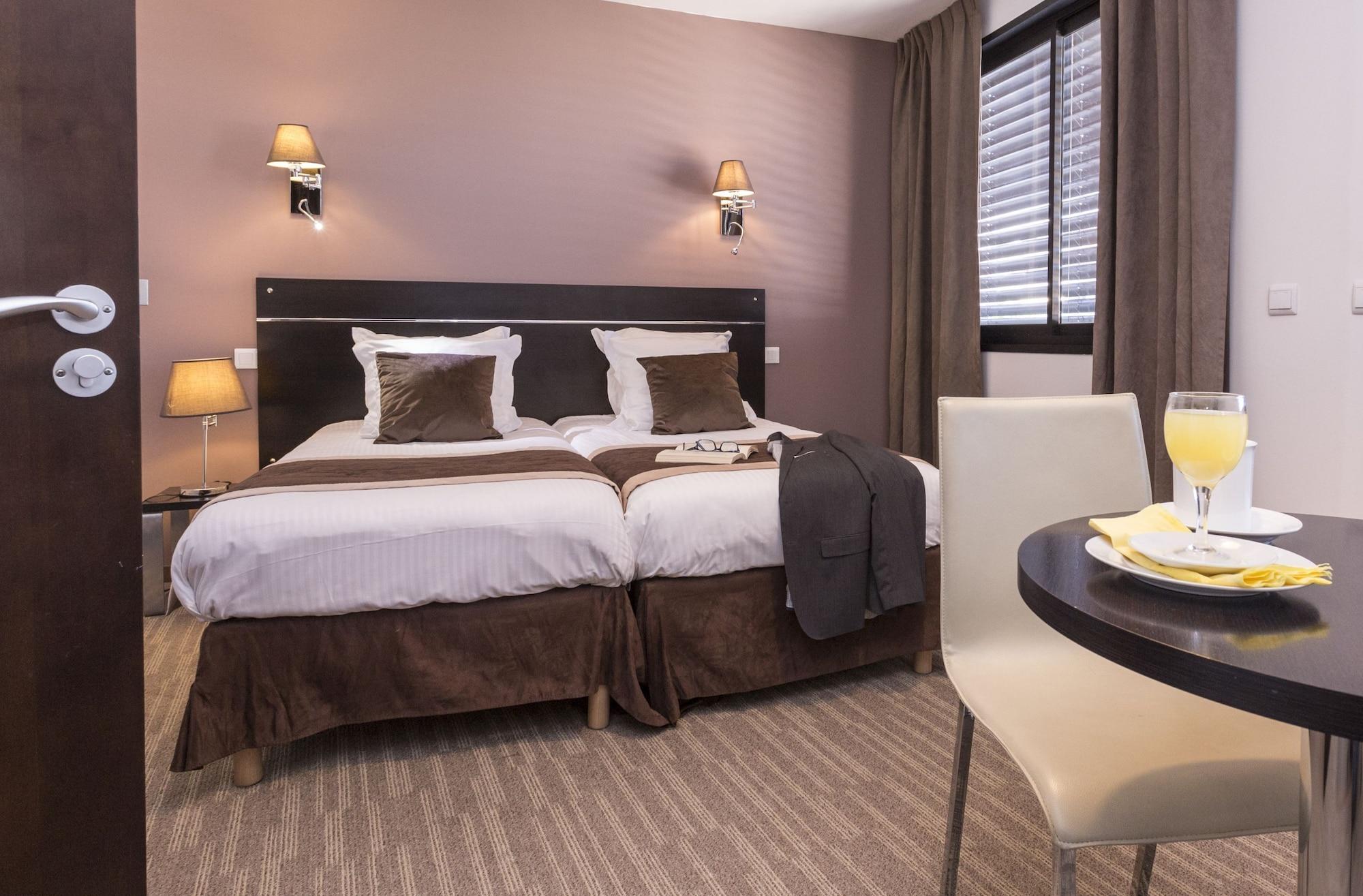 Zenitude Swiss Apparthotels Ferney-Voltaire Bagian luar foto