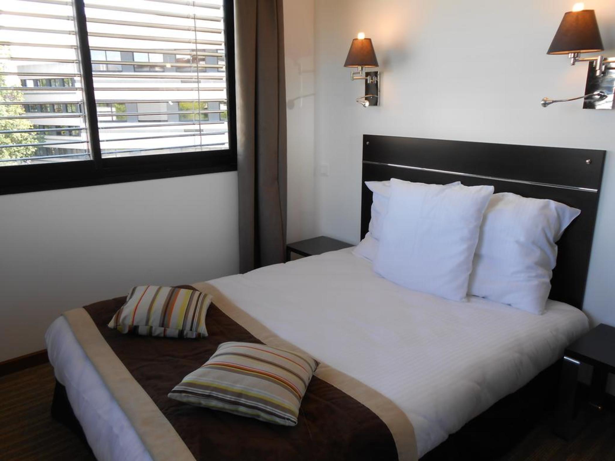 Zenitude Swiss Apparthotels Ferney-Voltaire Bagian luar foto