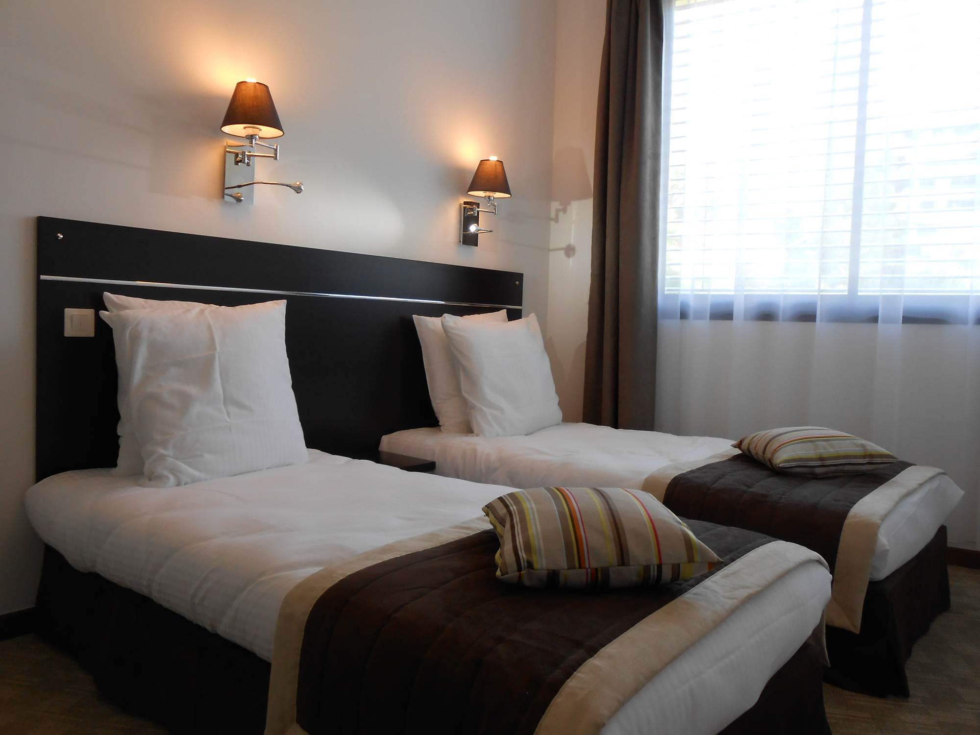 Zenitude Swiss Apparthotels Ferney-Voltaire Bagian luar foto